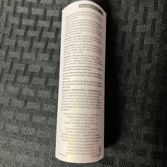 SKIN Energizing Herbal Toner - Picture 4 of 4